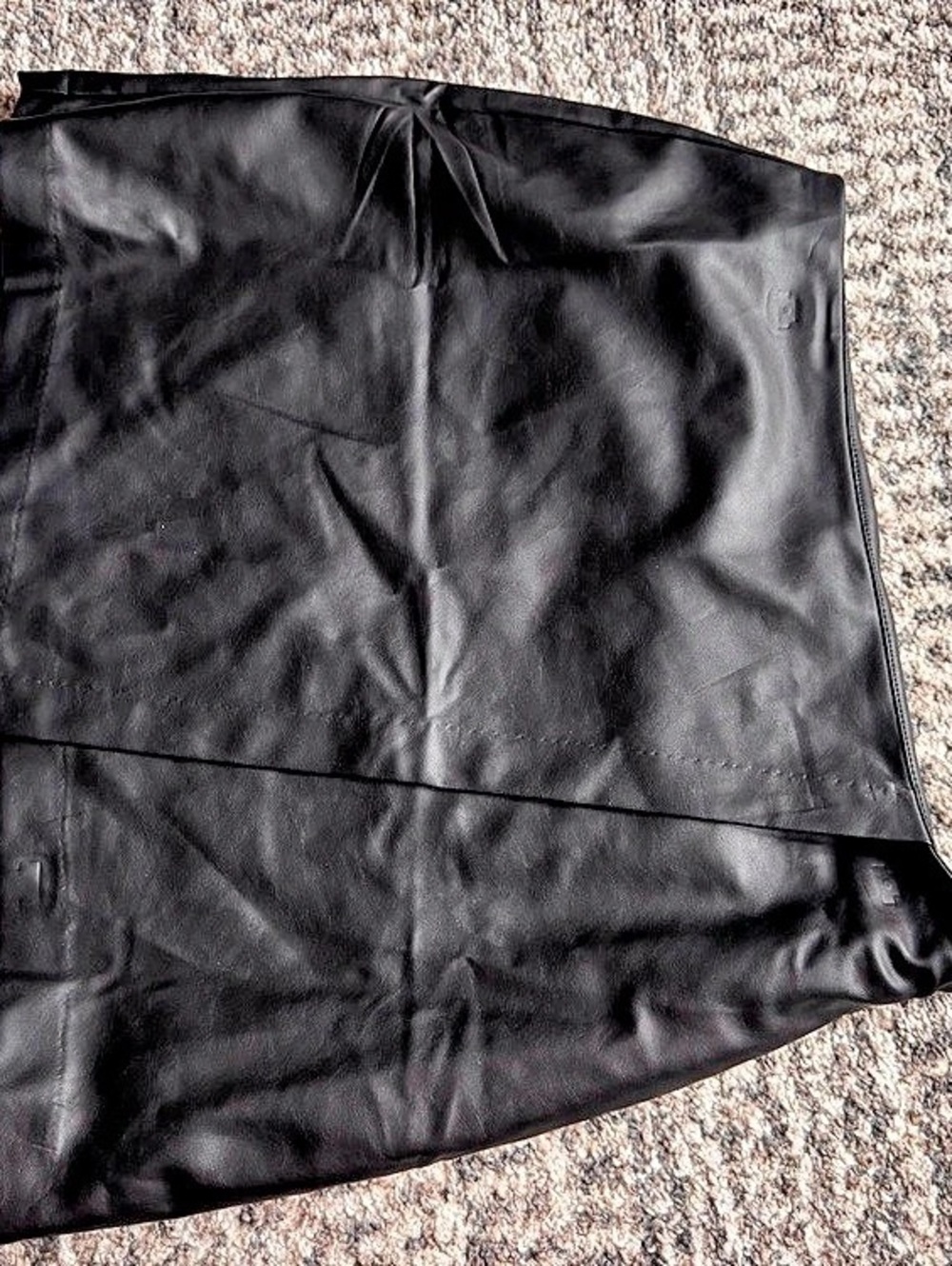 Old Navy Medium Faux Leather Mini Skirt in Black Size Medium NWT